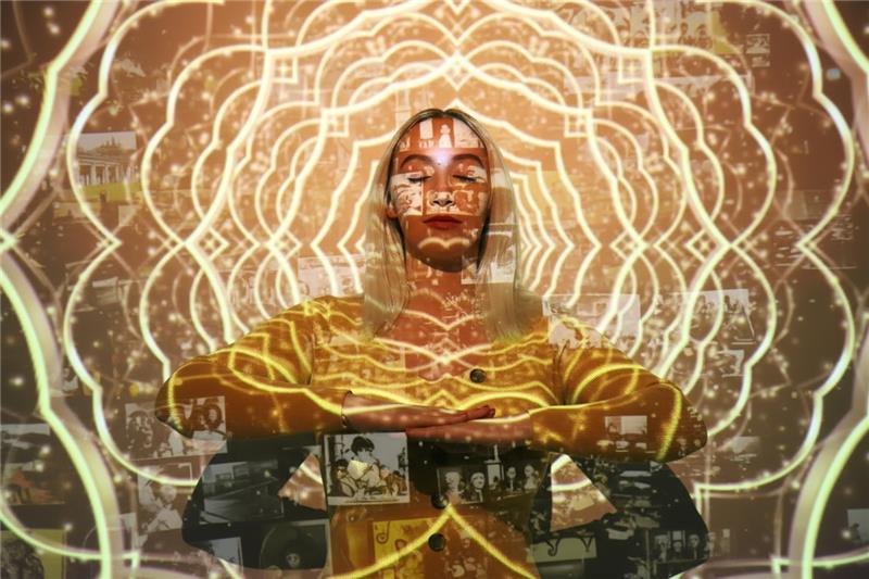 Akashic records reader